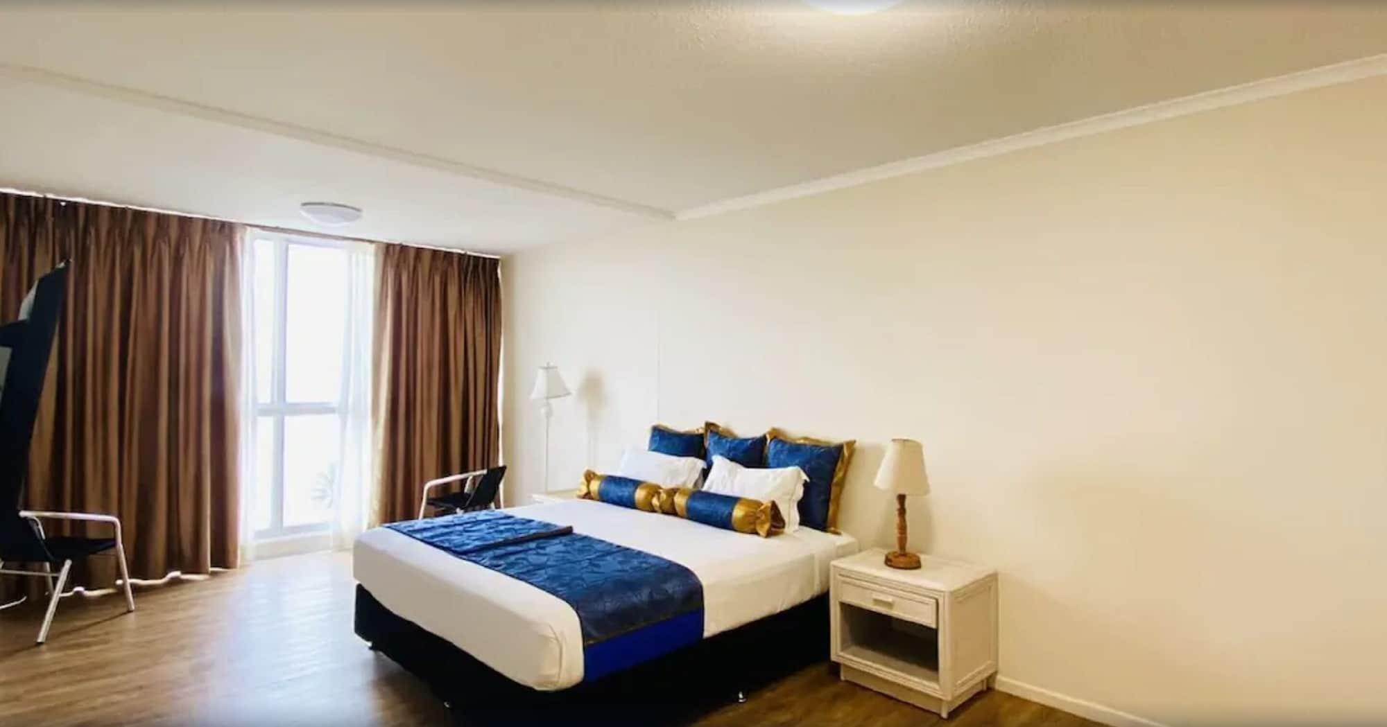 Acacia Court Hotel Кэрнс Экстерьер фото