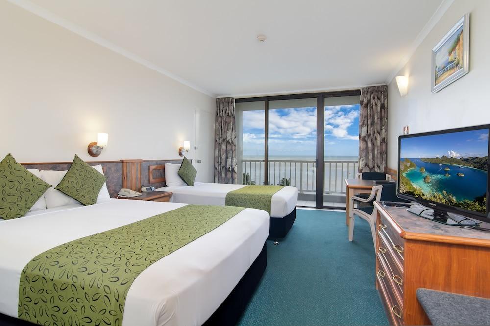 Acacia Court Hotel Кэрнс Экстерьер фото