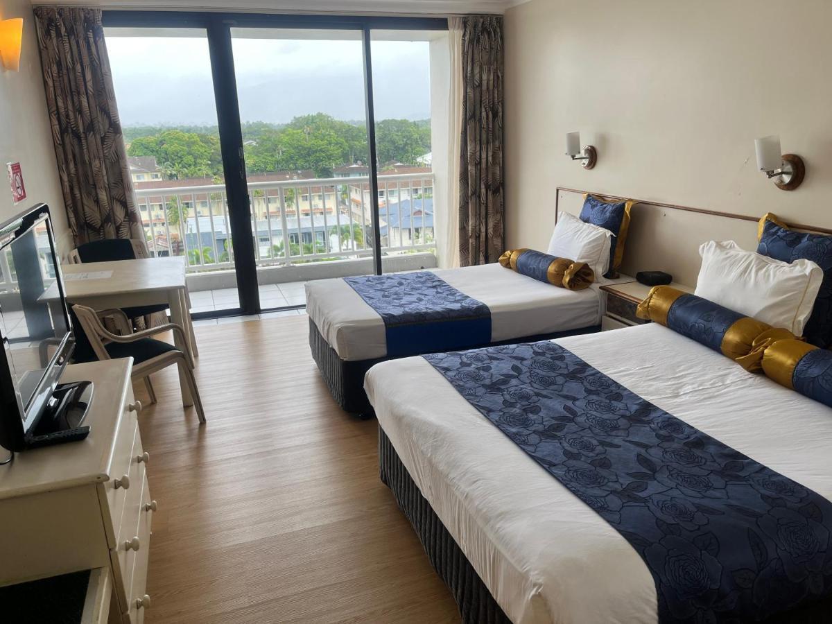 Acacia Court Hotel Кэрнс Экстерьер фото