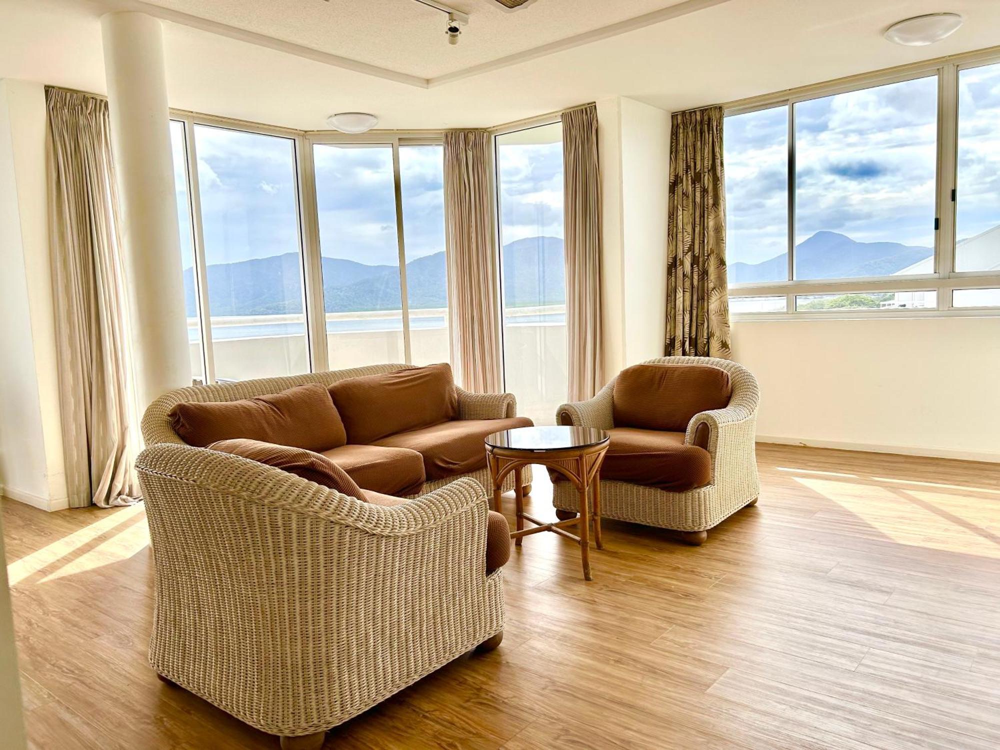 Acacia Court Hotel Кэрнс Экстерьер фото