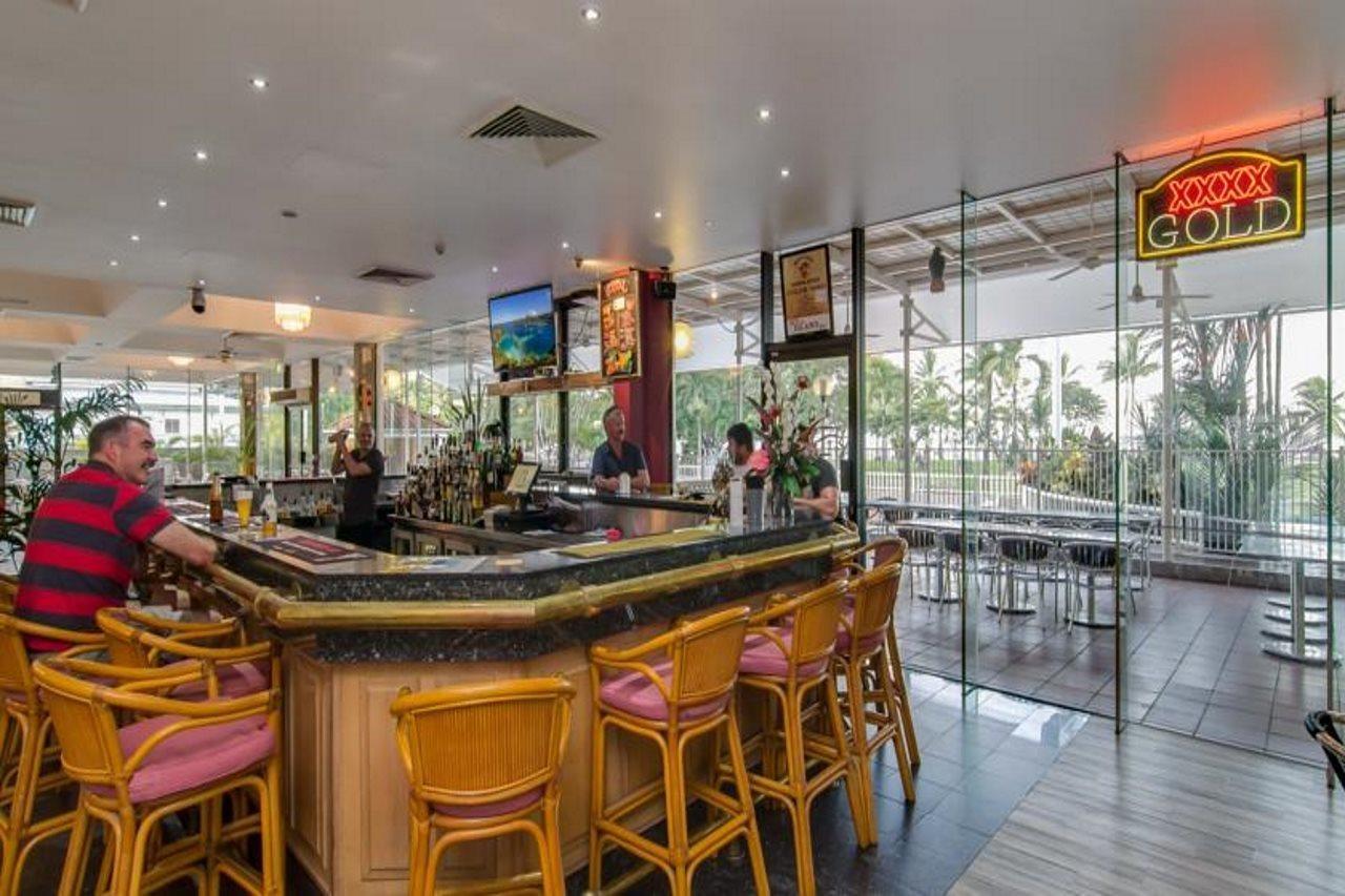 Acacia Court Hotel Кэрнс Экстерьер фото